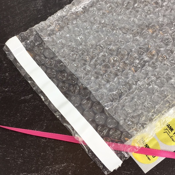 25 6X8 Bubble Out Bags PRICE IS FIRM - Picture 4 of 6